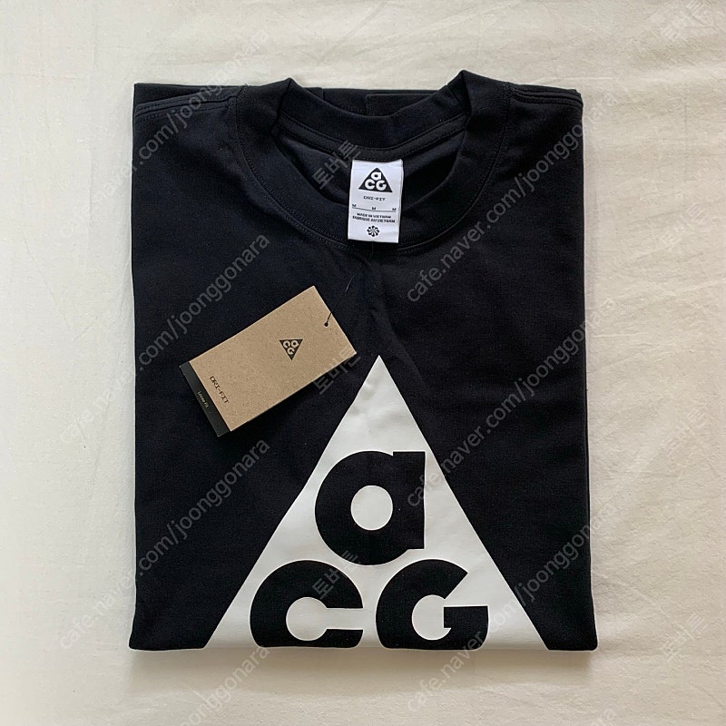 나이키 ACG LBR 반팔 티셔츠 블랙 us M 사이즈 새제품