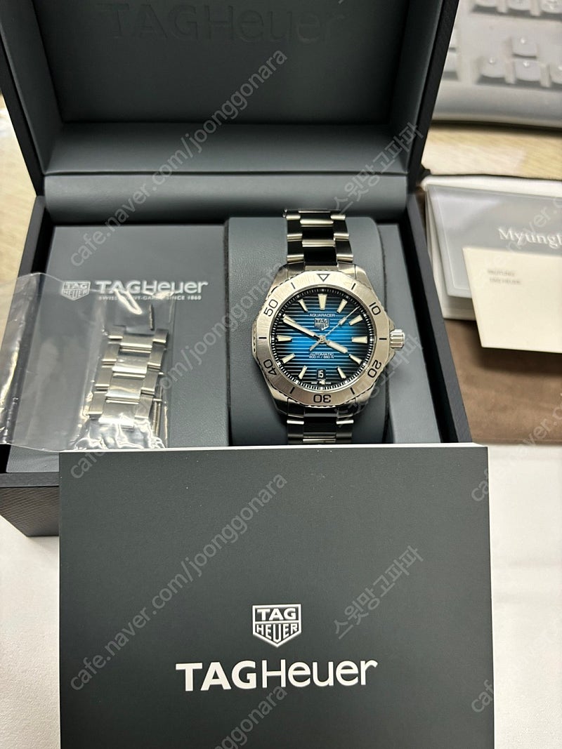 태그호이어 아쿠아레이서 프로페셔널 200 데이트(청판, 40mm)