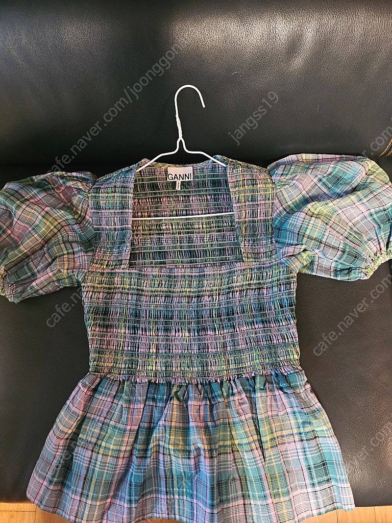 새상품[GANNI] SEERSUCKER CHECK SMOCK BLOUSE F7650 LAGOON