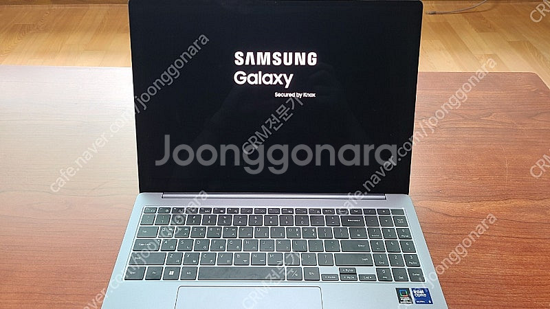 NT960XGQ-A51A 갤럭시북4 프로 팝니다--2