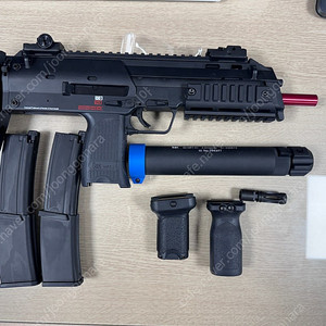 VFC MP7A1 NAVY Gen2 GBB 판매합니다.