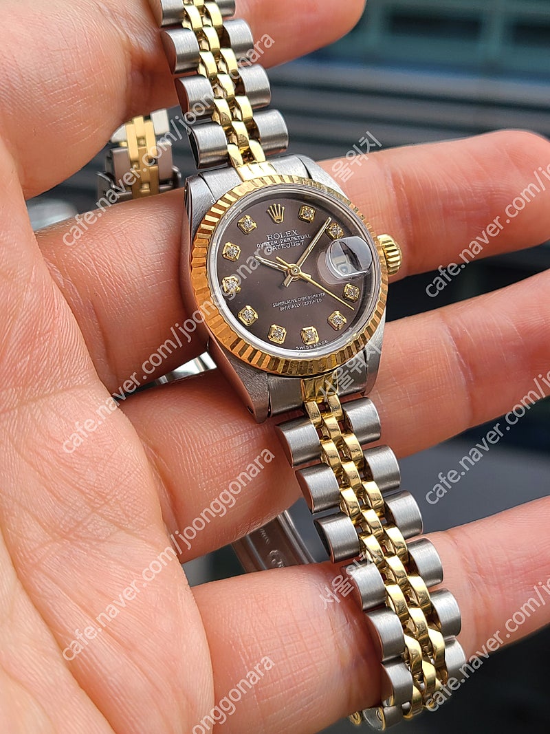 [정품] 롤렉스 여성용 데이저스트 초코판 10P 다이아몬드 (Rolex Datejust Brown Chocolate 10P Diamond Dial Two-Tone Women's)