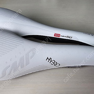 셀레 Selle SMP hybrid 하이브리드 화이트 안장