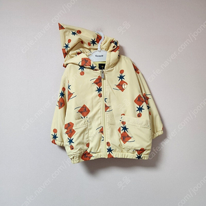 100사이즈(아동용) 모이몰른 노랑색 주황무늬 도톰 바람막이 자켓