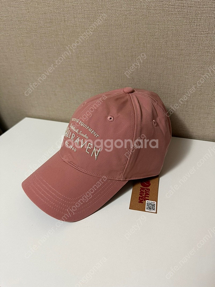 피엘라벤 볼캡 새상품 핑크 판매해요!!--0