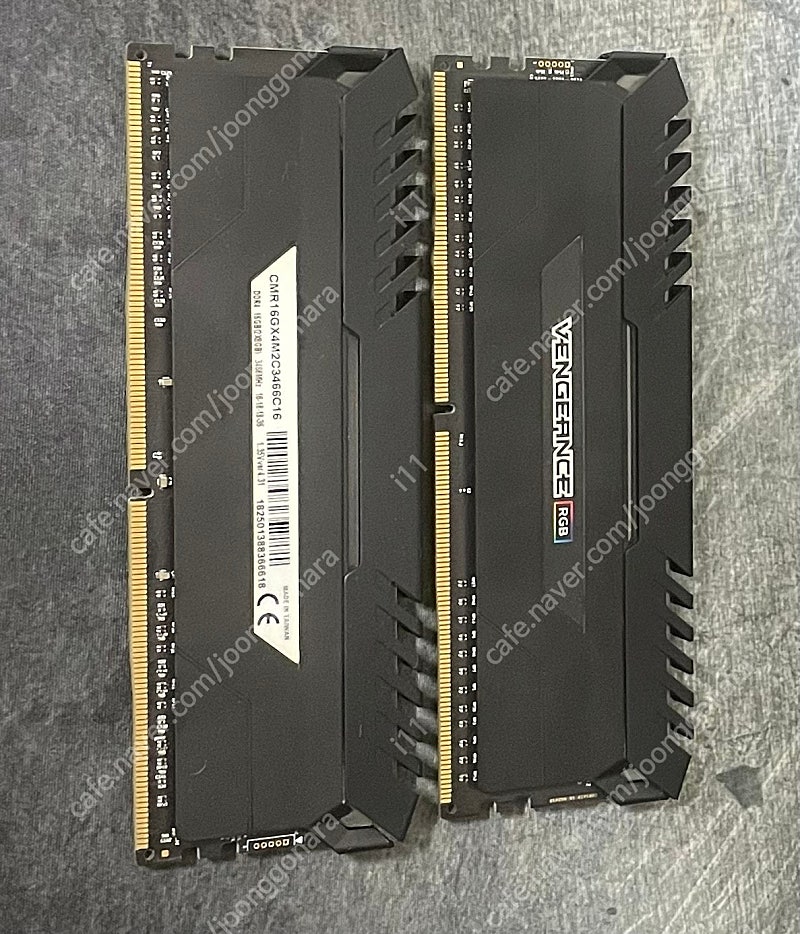 커세어 B다이 DDR4 16G (8X2) 램 팝니다