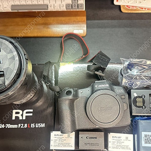 캐논 eos r8 + rf2470 팝니다!