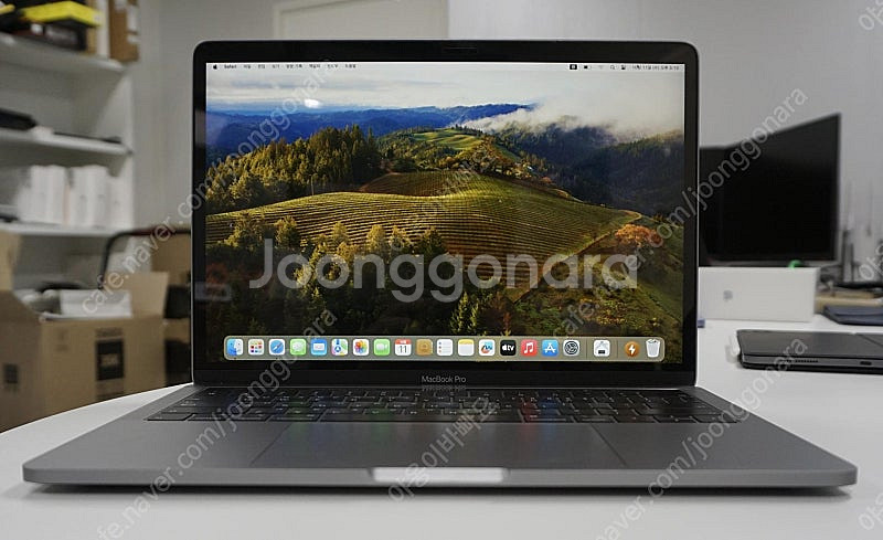 [애플] 맥북프로 2019 13인치 i5/8GB/256...--0