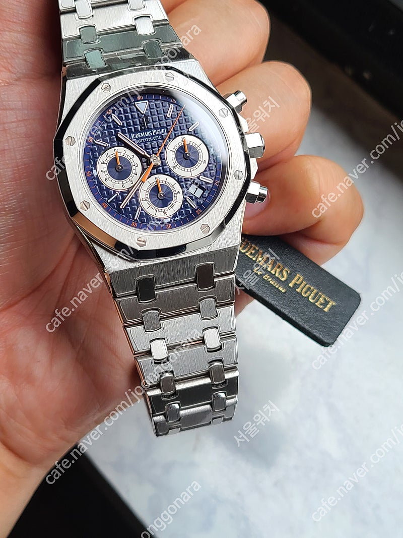 [정품] 오데마피게 로얄오크 크로노그래프 레이싱블루 39mm 소장용 (Audemars Piguet Royal Oak Chronograph Racing Blue 39mm)