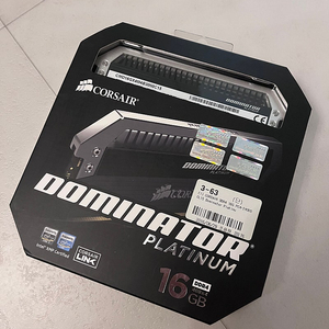 커세어 도미네이터 램 DDR4 4GBx4 16GB 풀박스 6만원