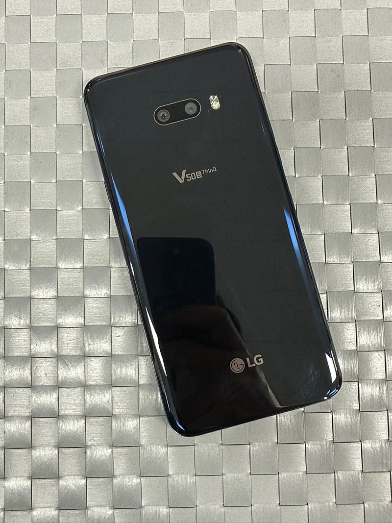 LG V50S 256기가 블랙 상태좋고 깨끗한 초미세잔상 11만원 판매해요