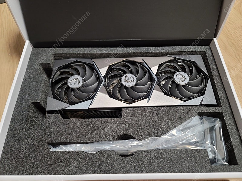 MSI 지포스 RTX 3080 슈프림 X D6X 10GB