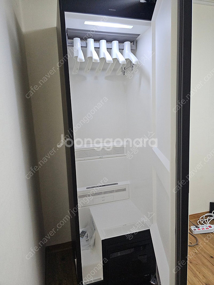 삼성 비스포크 에어드레서 (DF24CB9600MR)--1