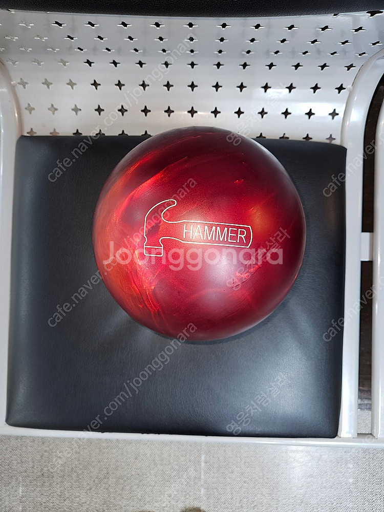 볼링공 블랙위도우 레드펄 우레탄15P 팝니다--0