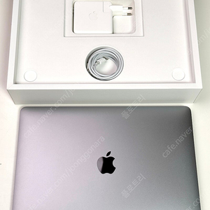 [팝니다] M1 맥북 프로 13인치 1TB 스페이스그레이 (M1 Macbook Pro 13inch 1TB Space Gray 1TB)