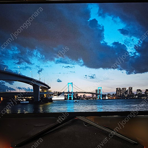 QHD 32인치 LED 모니터 한성 TFG32Q07P 팝니다