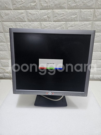HP 19인치 5:4 IPS LED 모니터 입니다--0