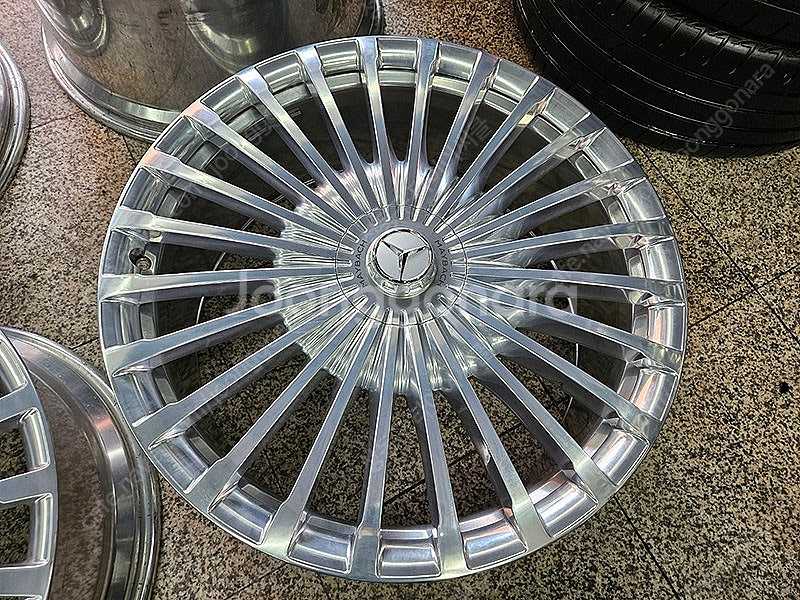 [판매] 벤츠 GLS600 GLS마이바흐 정품 23인치...--4