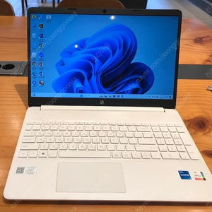 HP 노트북 15S-FQ5304TU 팝니다. 신품수준, 박풀, 액필부착, 윈도우11, 포토샵