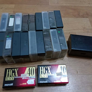 오래된 VHS 비디오 테이프 여러개 maxell TC-40 VHS-C HGX40