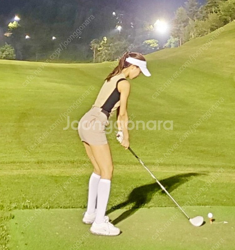 마스터바니 에디션 여성 골프 옷 상의 하의 판매합니다 (거의 새상품)--1