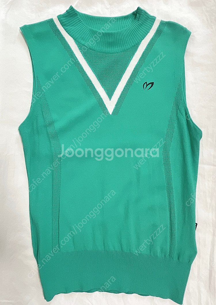 마스터바니 에디션 여성 골프 옷 상의 하의 판매합니다 (거의 새상품)--8