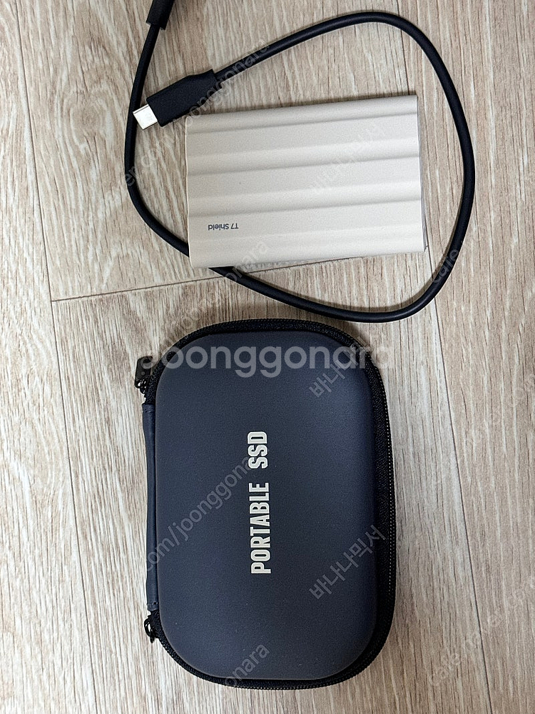 삼성 T7 쉴드 SSD 1테라--0