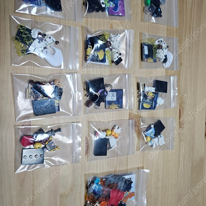 레고 미니피규어 13개 일괄 판매