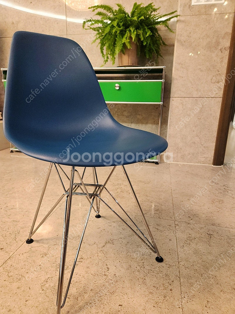허먼밀러 인스체어 팝니다--3