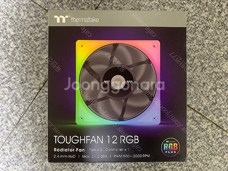 써멀테이크 터프팬 12 RGB 3팩 팝니다.--0