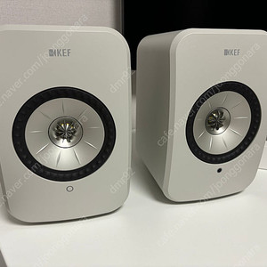 KEF LSX II LT 스톤화이트 + P1 데스크스탠드 실버