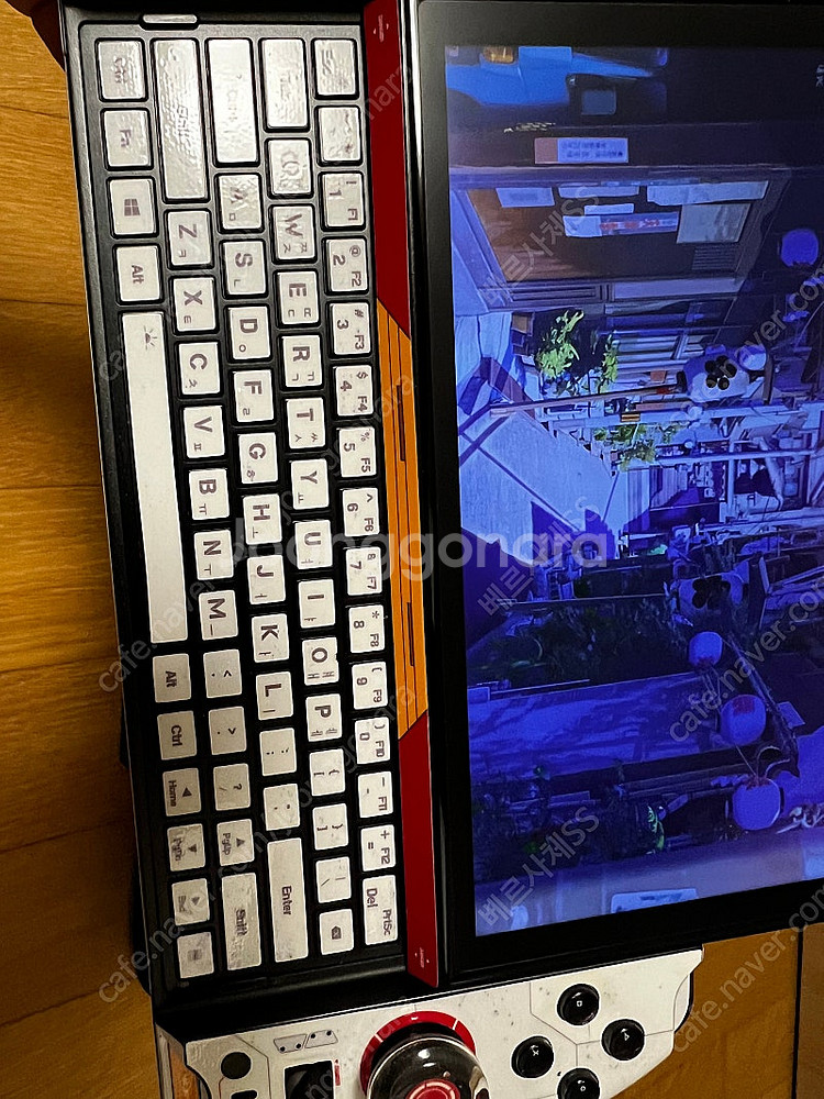 gpd win4 6800u 16g 1tb 풀박스팝니다--1
