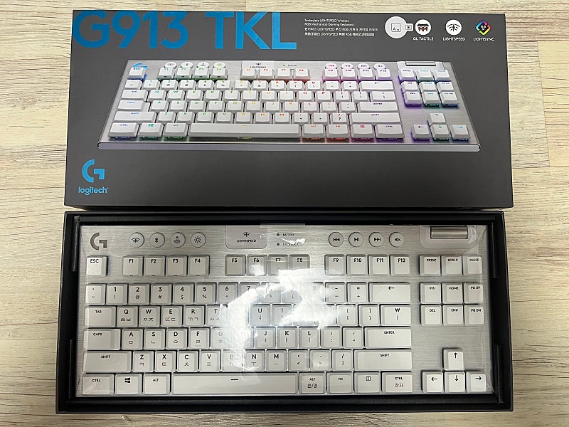 로지텍 g913 tkl 판매합니다