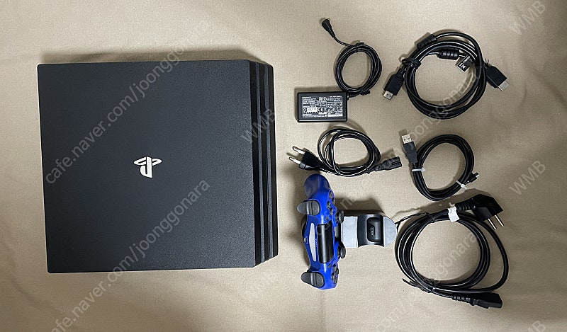 PS4 PRO - 플레이스테이션 4 프로(7117B) + 듀얼쇼크 충전 정품 독 + 추가 SSD 외장하드 + 택포 안전결제