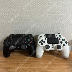 PS4 플스4 듀얼쇼크 & 소니 정품 충전기 정리해요.