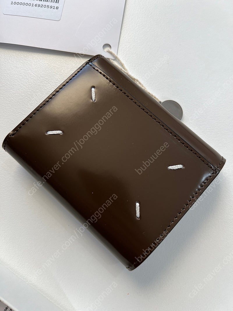 [새상품] 메종 마르지엘라 지갑 에나멜 코인지갑 반지갑