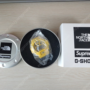 Casio G-Shock x Supreme x The North Face DW-6900 Yellow 카시오 지샥 x 슈프림 x 노스페이스 DW-6900 옐로우