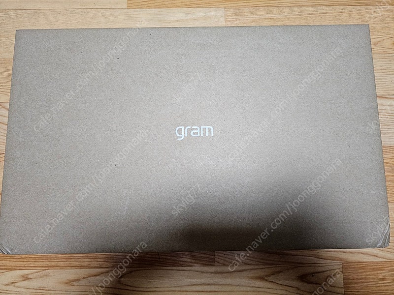 [미개봉] LG 그램 프로 16인치 화이트 16Z90SP-GA5CK 노트북 팝니다.