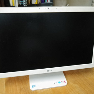 LG 일체형 V-22 화면고장 팝니다