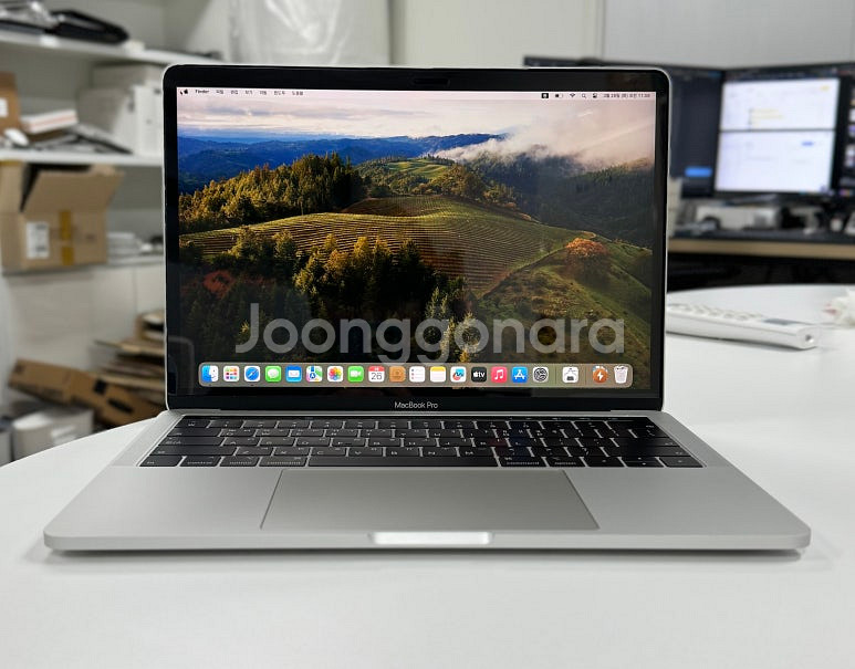 [애플] 맥북프로 2019 13인치 i5/8GB/256...--1