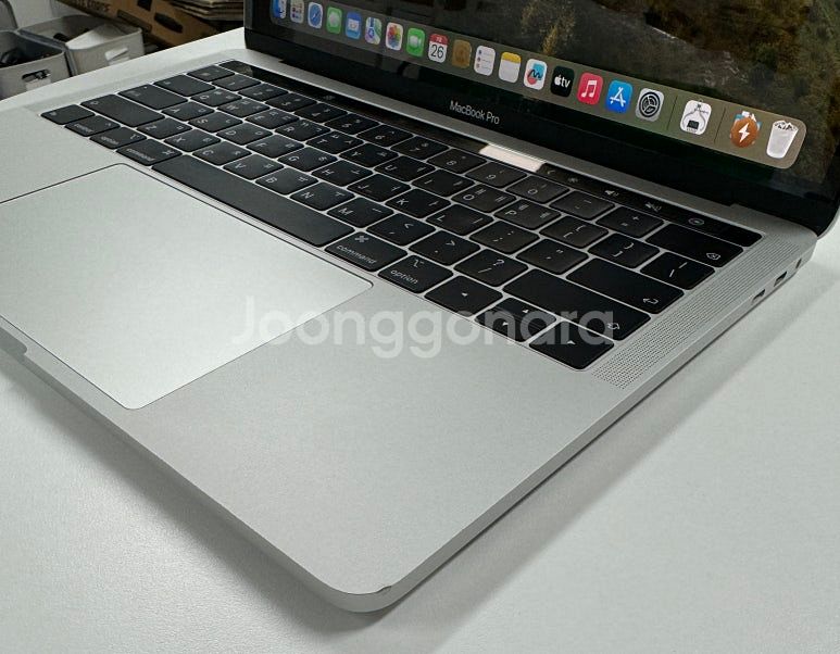 [애플] 맥북프로 2019 13인치 i5/8GB/256...--6