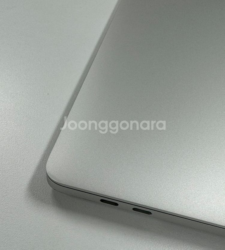[애플] 맥북프로 2019 13인치 i5/8GB/256...--7