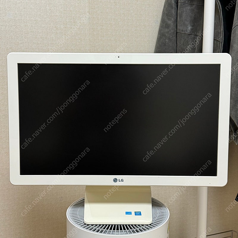 LG 빠릿한 고성능 일체형PC 깨끗한 공간차지 안하는 컴퓨터 판매합니다. 윈도우11 PRO 정품 설치되어있습니다.