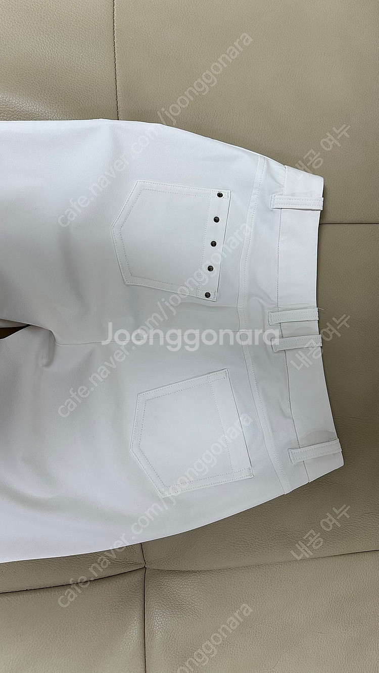 어뉴 정품 바지 XS사이즈--4