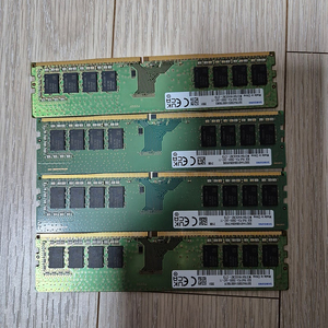 Samsung Ddr4 ram 8gb 4개 일괄 판매