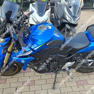 [대전] 스즈키 GSR750 15년식 판매합니다(가격인하)