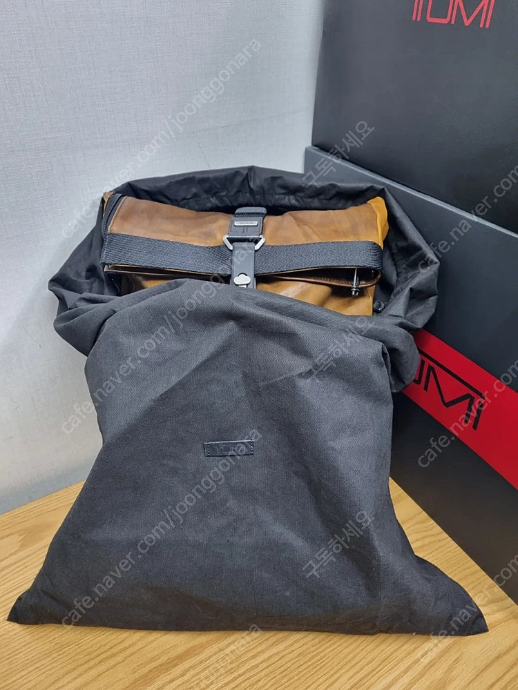 투미 롤탑백팩 가죽 tumi 이미지