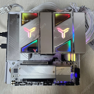 화이트감성 7600x b650m ice ddr5 32g ram 공랭 듀얼 쿨러