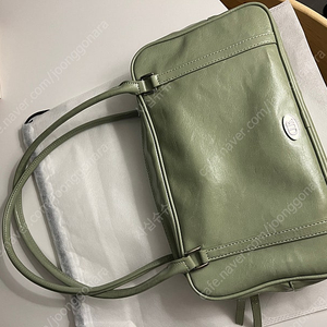 두마로 져니 숄더백 (Journey Shoulder Bag / Mint)