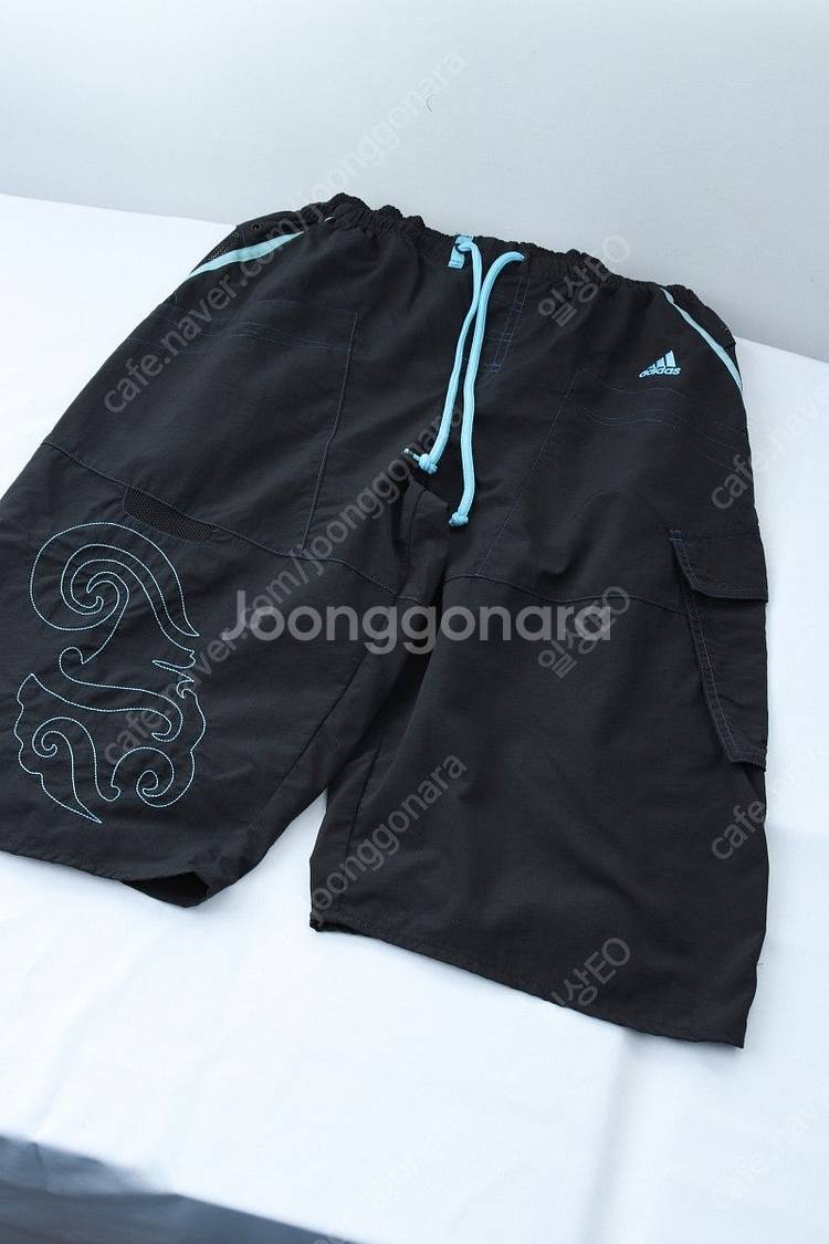 (M) 아디다스 반바지 팬츠 블랙 나일론 밴딩 한정판--0